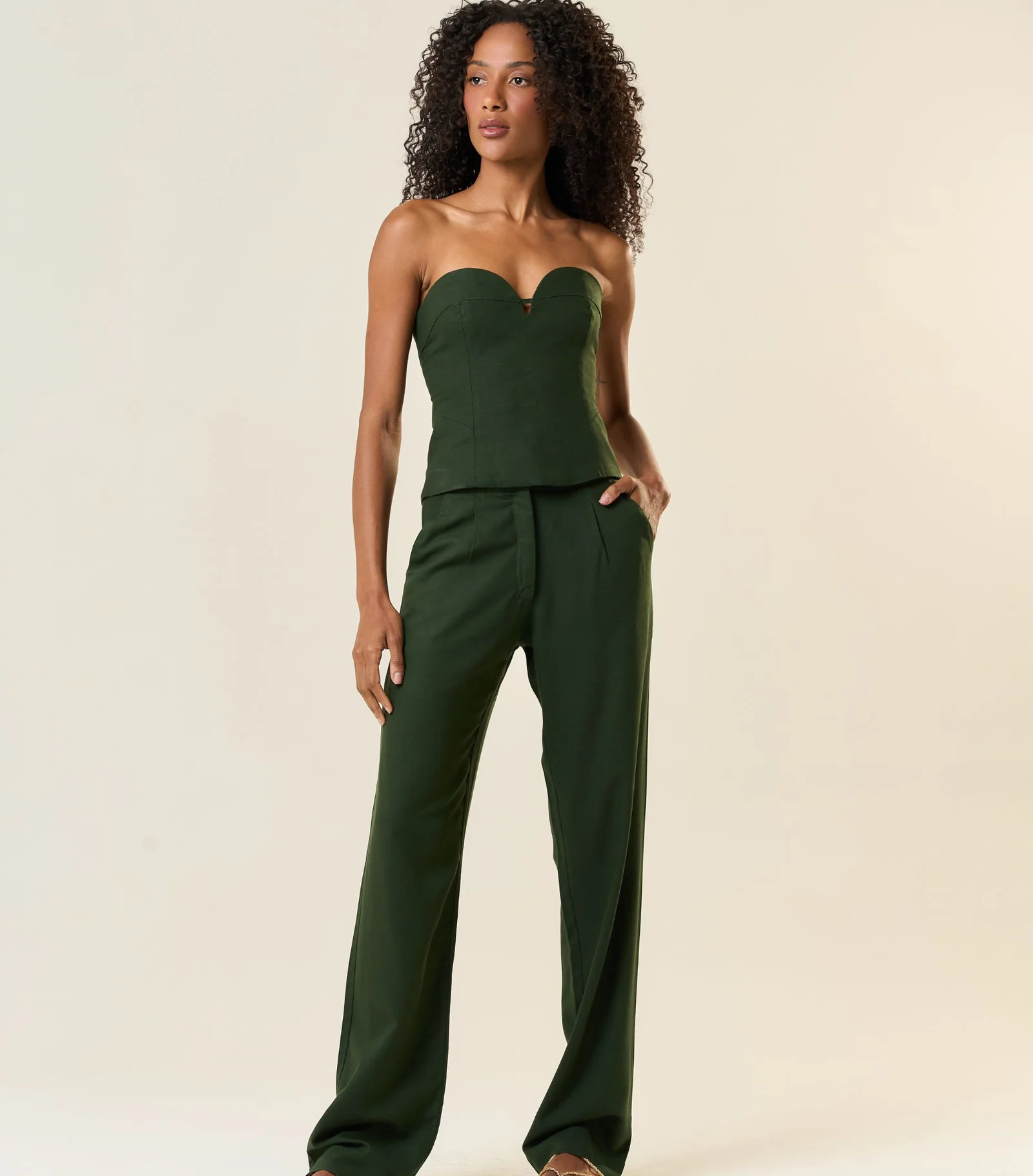 Calça de linho verde-floresta